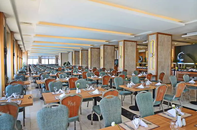 Korumar Hotel Deluxe Kusadasi Resort