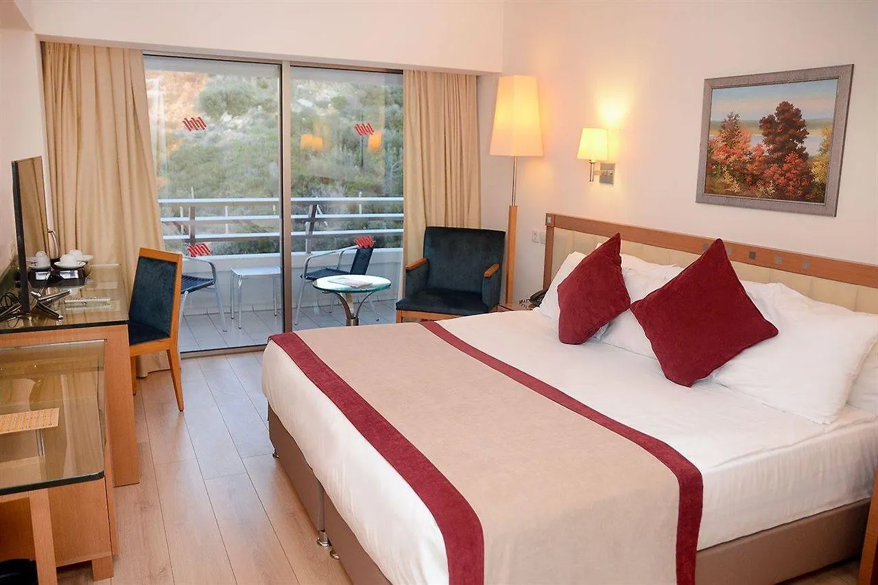 Korumar Hotel Deluxe Kusadasi 5*,